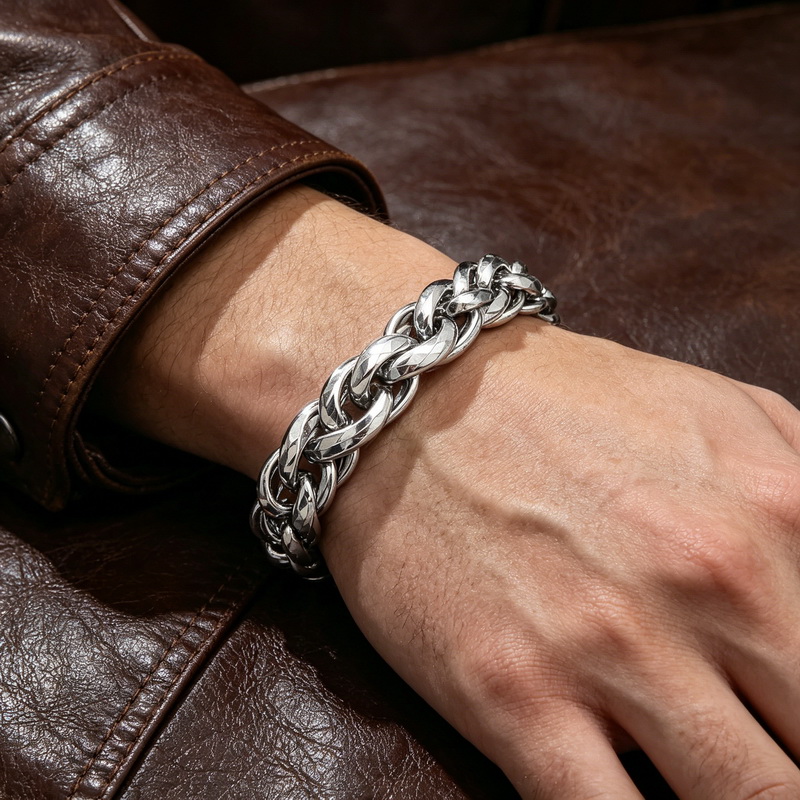 กำไลข้อมือสไตล์วินเทจพังก์  วั - Z Vintage Fashion บทวิจารณ์และราคา