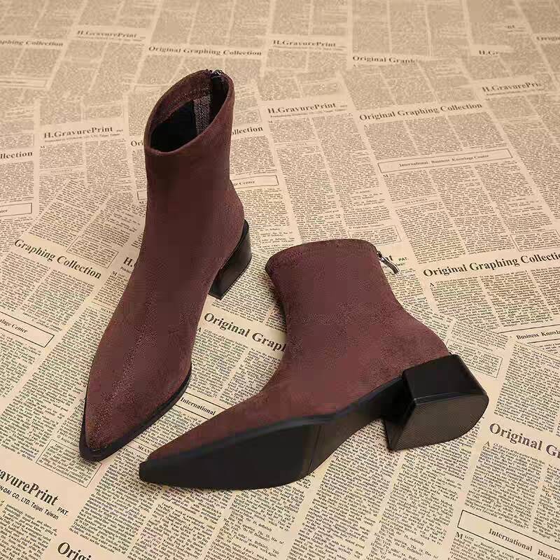 รองเท้าบูทส้นเตี้ยผู้หญิงสไตล์ - Vintage Fashion Ladies บทวิจารณ์และราคา