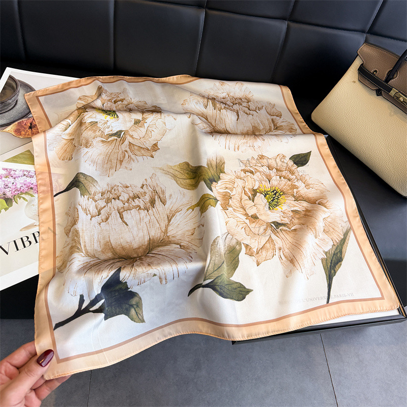 ผ้าพันคอซาตินลายดอกโบตั๋นสไตล์ - Vintage Fashion Exhibition บทวิจารณ์และราคา